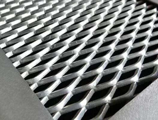 Aluminum Expanded Wire Mesh Panel Sheet 0.5-8mm Thickness Long Service Life
