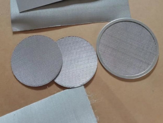 Plain Weave Stainless Steel Extruder Screen Tam Boyutlu Düz Yüzey